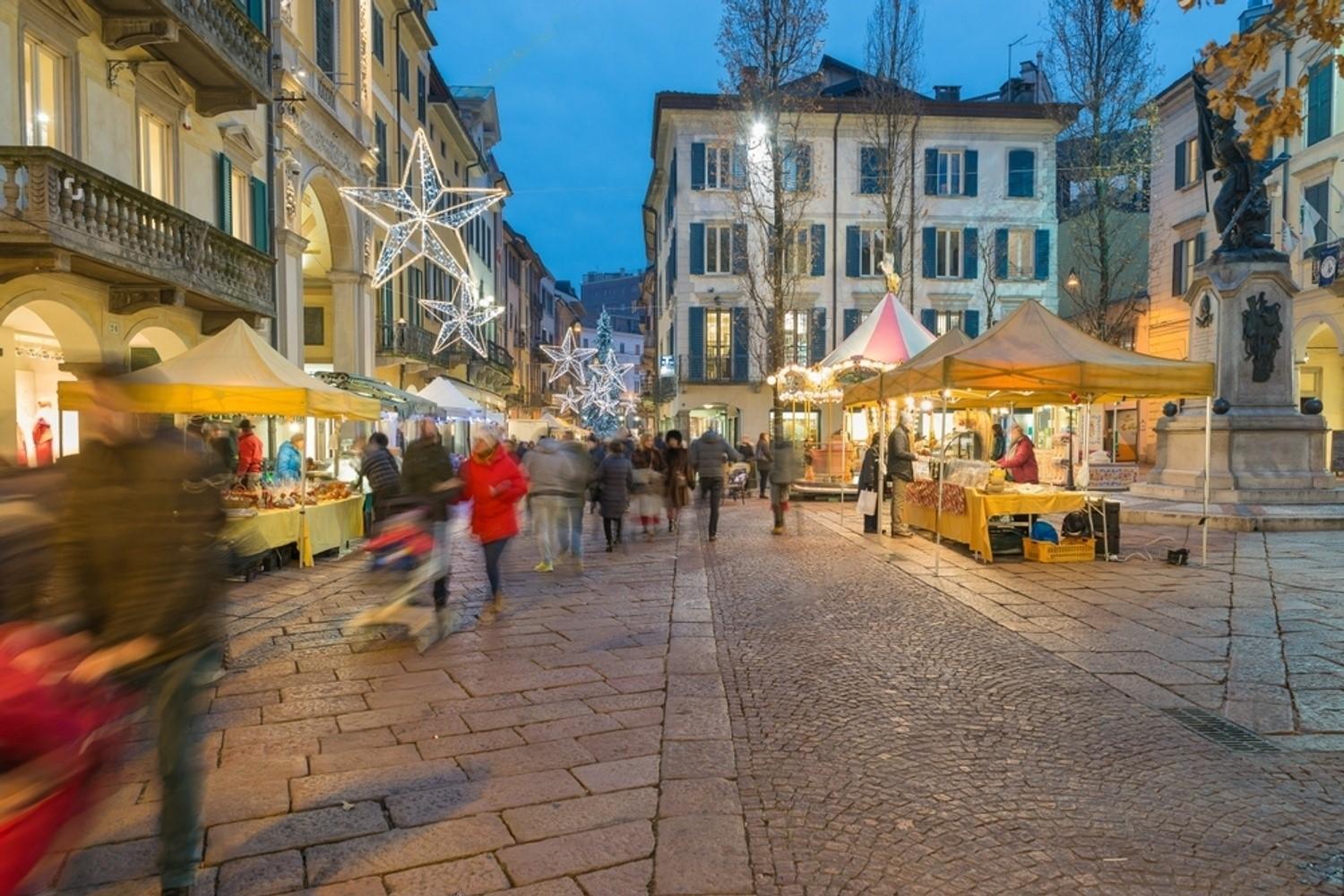 La Terrazza - Very Quiet - Free Park - 3 Min From Varese Center And Lake - Air Conditioning - Cycling Friendly Διαμέρισμα Εξωτερικό φωτογραφία