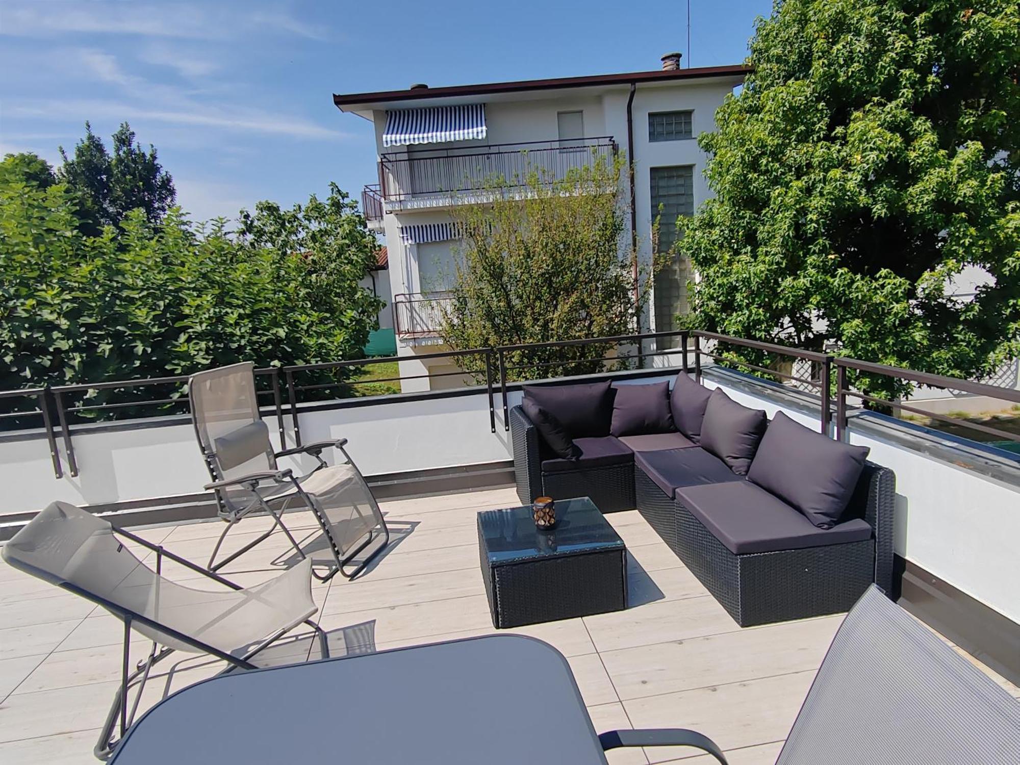 La Terrazza - Very Quiet - Free Park - 3 Min From Varese Center And Lake - Air Conditioning - Cycling Friendly Διαμέρισμα Εξωτερικό φωτογραφία